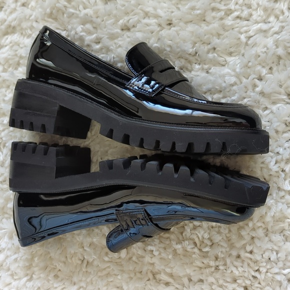 AEROSOLES Randi Loafers - Picture 9 of 14